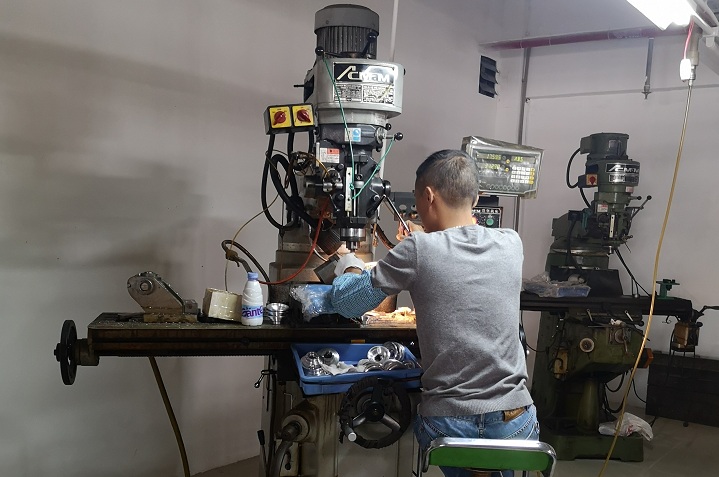 東莞自動(dòng)靜電噴槍廠家 東莞自動(dòng)靜電噴槍廠家