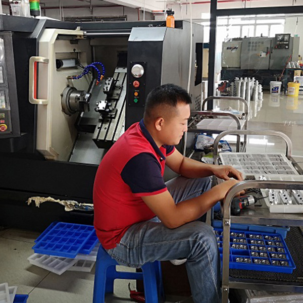 一站式自動靜電噴槍廠家 一站式自動靜電噴槍廠家